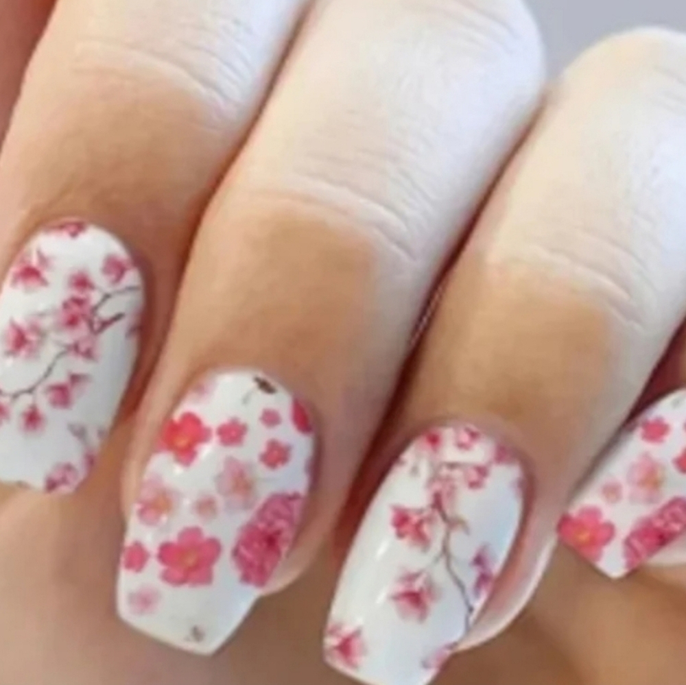 3 FOR $13 🔥 Trendy Self Adhesive Nails Wrap